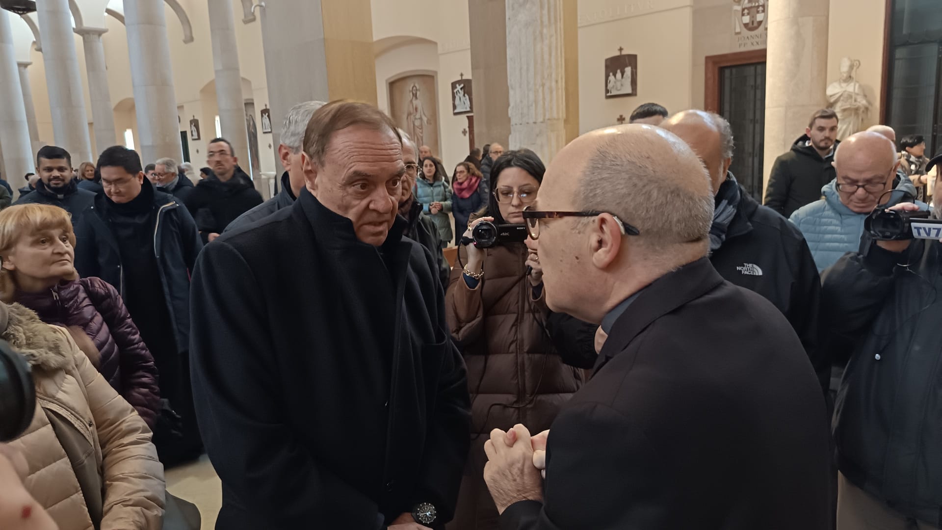 Monsignor Accrocca ad Assisi, il sindaco Mastella: “In questi anni collaborazione e risultati concreti per la Città”