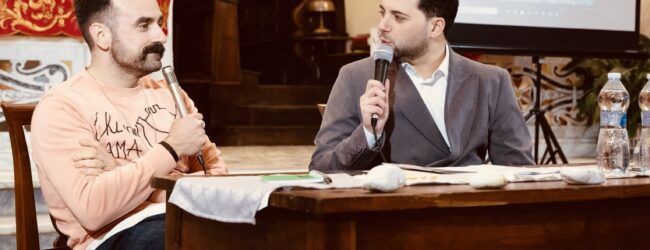 San Lorenzo Maggiore, un fiume di fedeli accoglie Don Roberto Faccenda