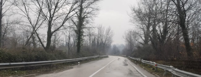 Il gruppo “Il Cusanese – Cittadini Attivi” lancia un appello per la sicurezza sulla SP76: “Il manto stradale è una trappola”