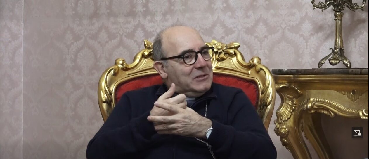 Accrocca, profilo di un presule