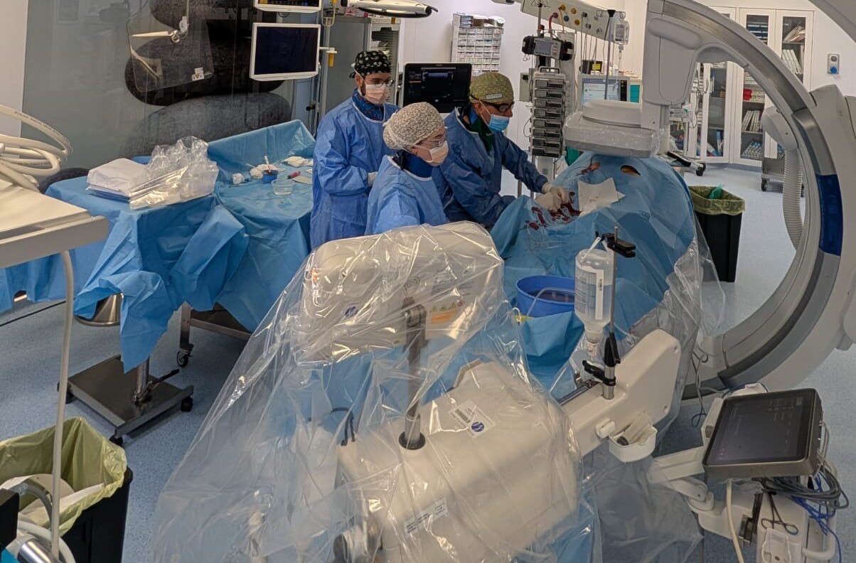 Salvato un 71enne con una grave dissezione aortica toraco-addominale:  intervento complesso di Chirurgia Vascolare all’Azienda Moscati