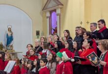 Il Coro Frate Sole celebra 50 anni di storia a San Nazzaro: un’Epifania tra emozione, memoria e spiritualità francescana