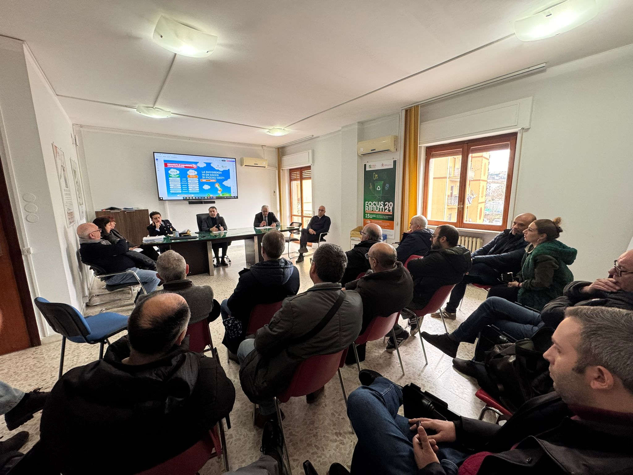 Raccolta differenziata: ASIA incontra gli amministratori di condominio per potenziare il servizio