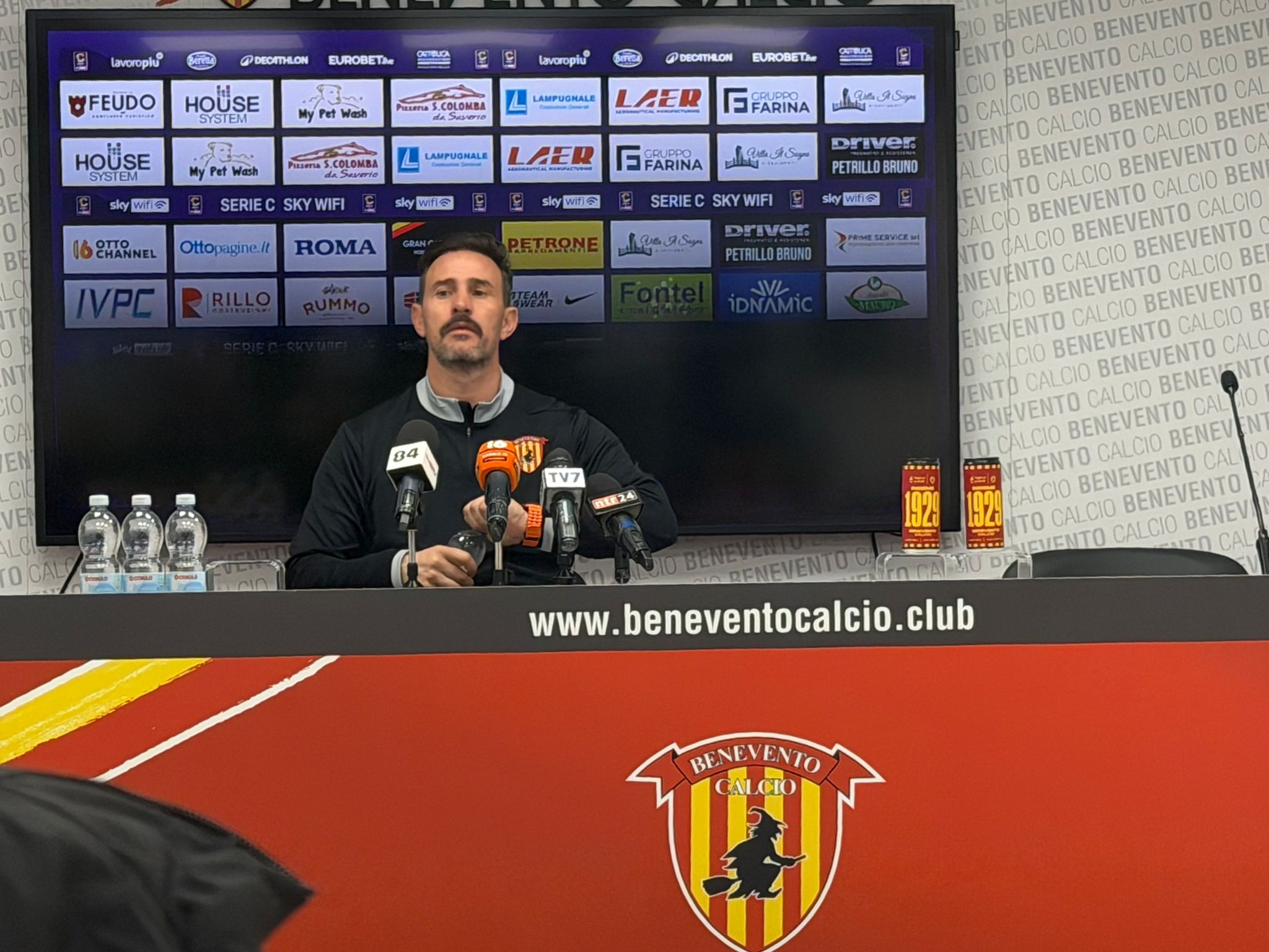 Benevento, Floro Flores: “I bilanci li lascio a voi. Punto ad essere felice e rendere felici i ragazzi”