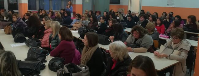 Benevento, No alla “scuola mostro” da 1.600 alunni: protesta contro l’accorpamento Sant’Angelo a Sasso–Moscati