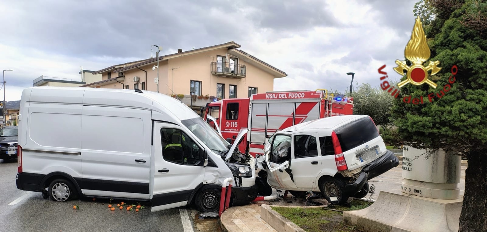Avellino, Vigili del Fuoco impegnati in tre incidenti stradali in provincia