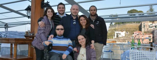 Stefano Santoro se ne è andato a 41 anni. Troppo presto. Il dolore della famiglia e il ricordo degli amici