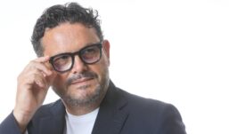 “Costruire per decostruirsi”: Mario Ferraro presenta il suo libro alla Fagianella