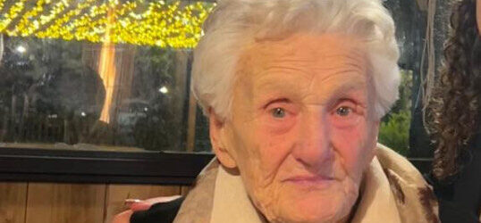 Telese Terme abbraccia la sua decana: Nonna Anna celebra i suoi 102 anni