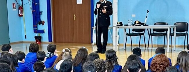 Carabinieri del Comando Provinciale di Avellino proseguono gli incontri di prossimità con studenti e anziani