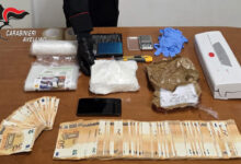 Avellino, quasi un chilo di cocaina e oltre 11mila euro in contanti: 36enne arrestato in flagranza dai Carabinieri
