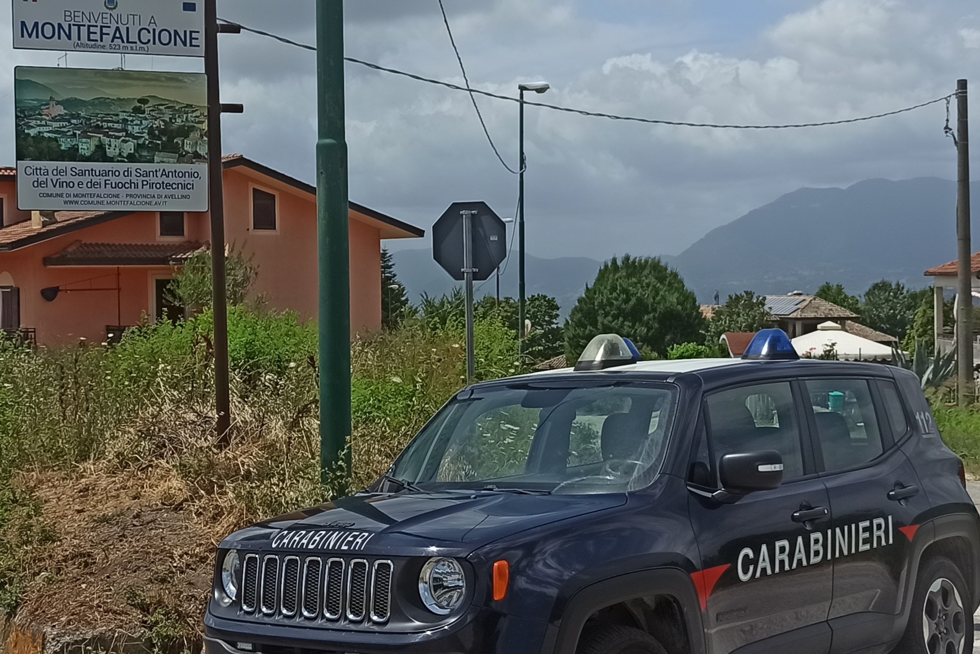 Montefalcione (AV): truffa on-line, denunciato dai Carabinieri un sedicente operatore di poste italiane