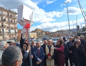 Mastella celebra Craxi: “fu un fuoriclasse della storia d’Italia”