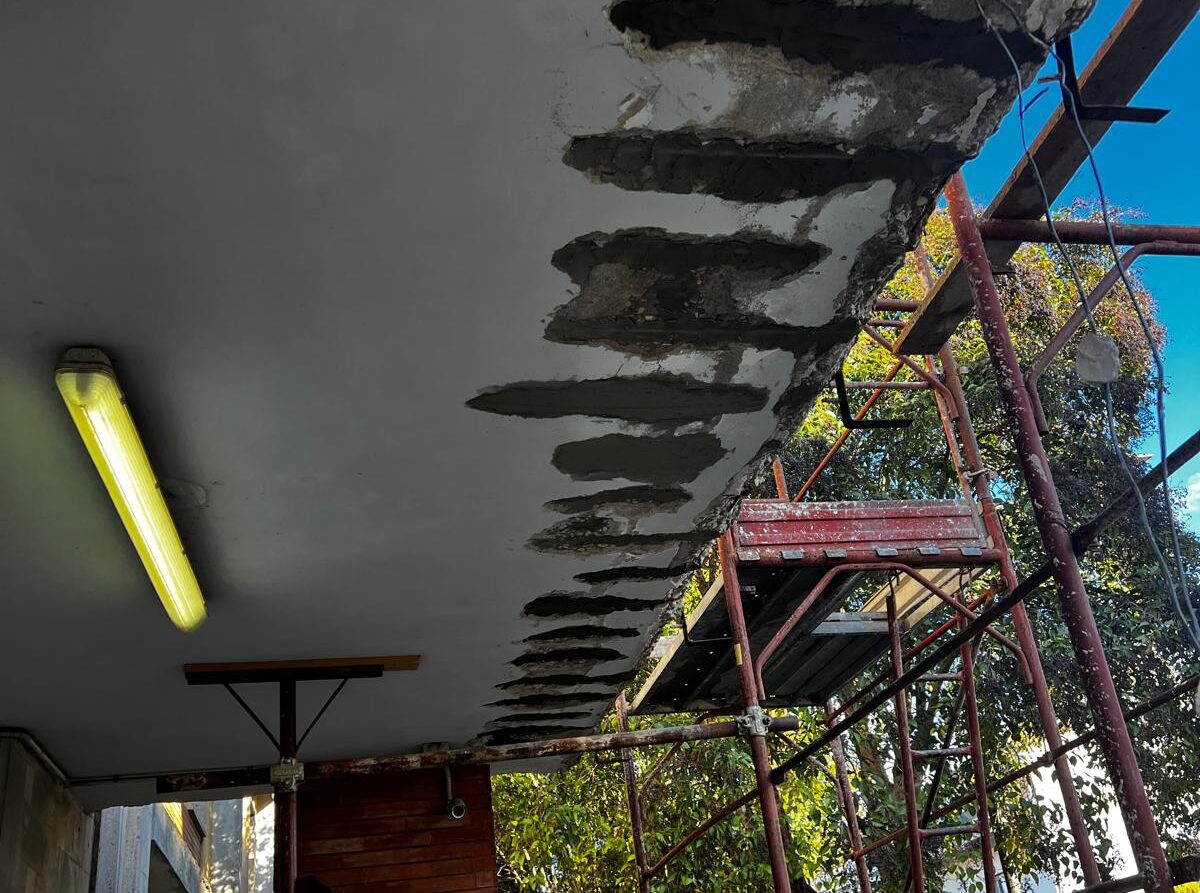 Telese Terme, interventi rapidi alla scuola di Via Turistica del Lago. Mortaruolo (FI): “Impegno concreto per la sicurezza e il decoro degli edifici scolastici”