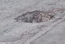 Benevento, strade al collasso: cittadini tra buche e rattoppi