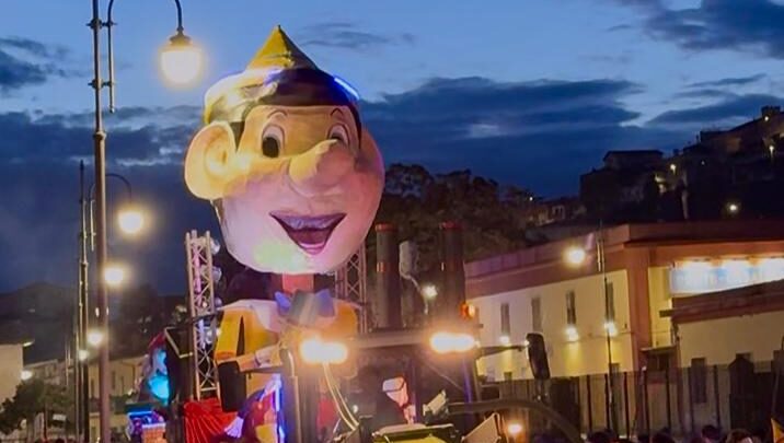 Ponte, 45ª Edizione del Carnevale Storico Pontese: successo di pubblico e appuntamento a domani martedì di Carnevale per il gran finale