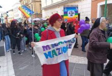 Benevento in cammino per la pace: folla e colori per la marcia “Terra in Pace”