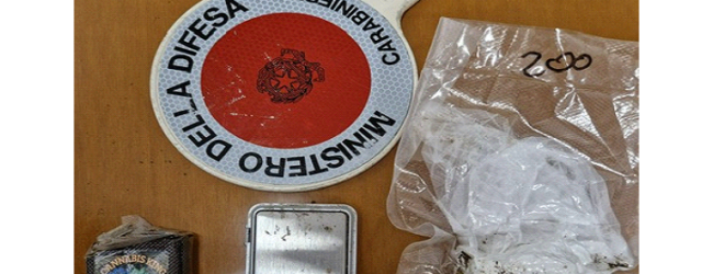 I Carabinieri arrestano quattro persone per detenzione e spaccio di sostanze stupefacenti: sequestrati cocaina e hashish