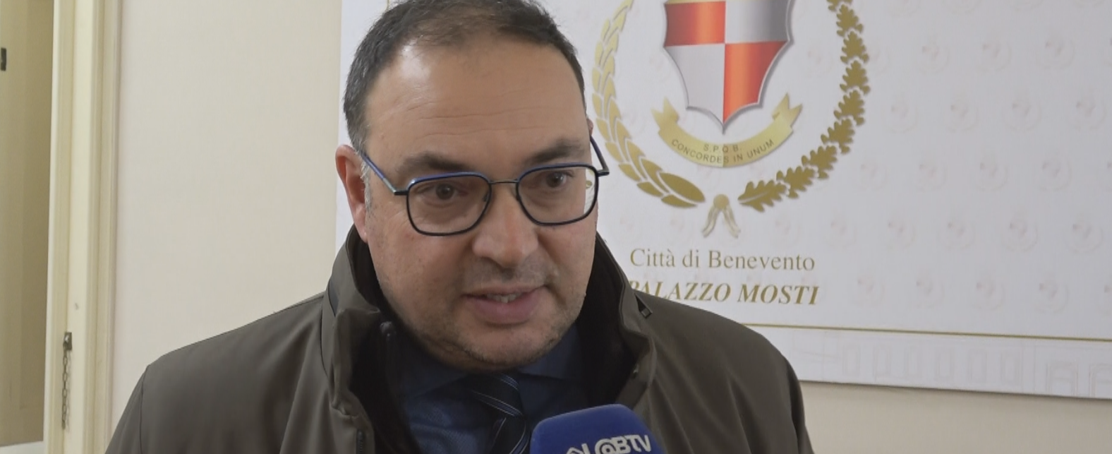 Vicenda mensa, Palladino: “Difformità risolta, revocata sospensione al centro di cottura”