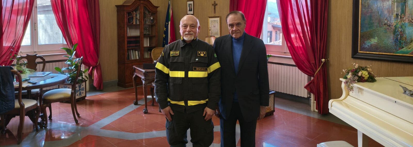  Mastella ha ricevuto in visita istituzionale il comandante dei Vigili del Fuoco Capolongo
