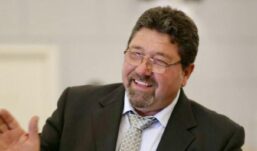 Castelvenere ricorda Ugo Di Santo con il gran galà “Radici e Memorie”