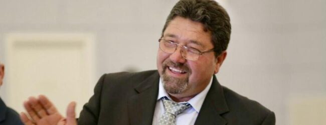 Castelvenere ricorda Ugo Di Santo con il gran galà “Radici e Memorie”