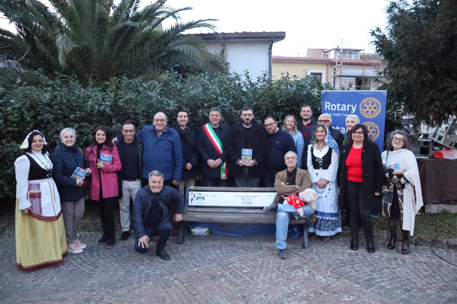 Castelvenere: tra innovazione e bellezza, inaugurata la prima “Panchina della Cultura 2026”