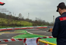 Montecalvo Irpino, pista bituminata abusiva su area vincolata: tre persone denunciate dai Carabinieri