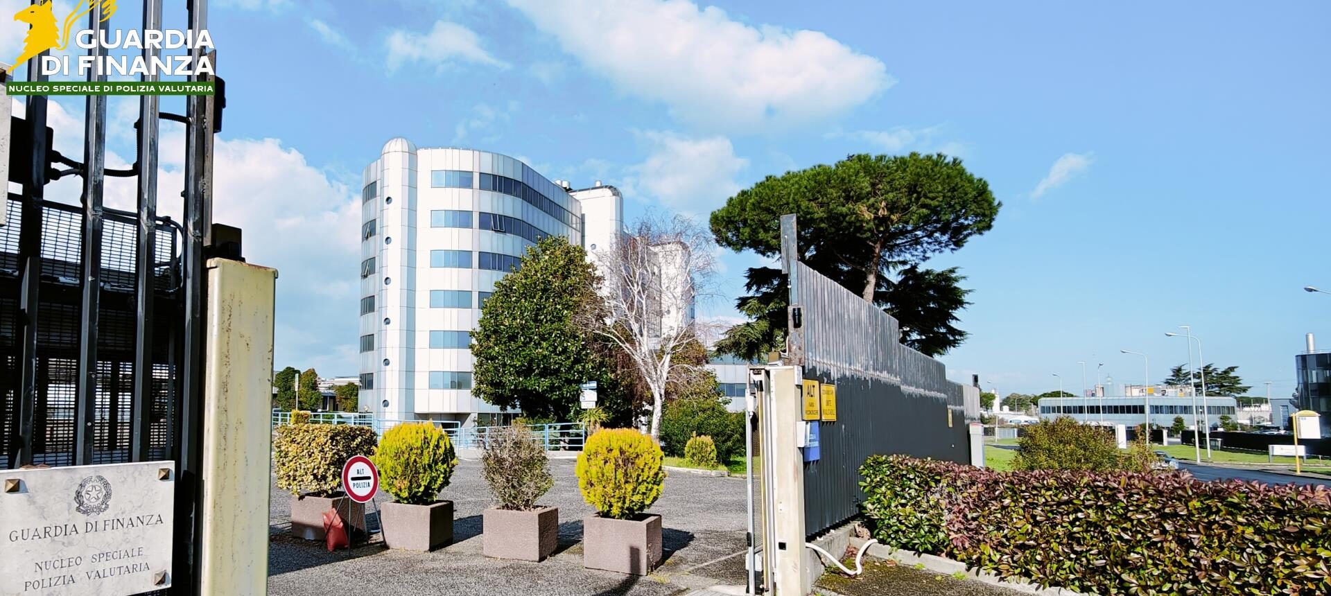 Truffe informatiche per 800mila euro legate al clan dei Casalesi. Indagini della DDA, perquisizioni anche nel Beneventano