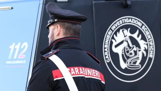 Gesualdo, furto in abitazione: denunciato dai Carabinieri grazie all’analisi del DNA