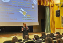 Carabinieri incontrano gli alunni delle scuole della Valle Ufita: incontro sulla legalità incentrato sulla sicurezza informatica