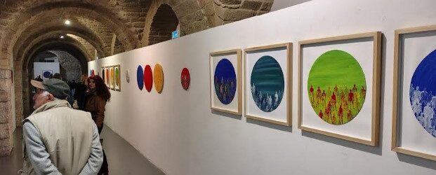 Inaugurata la mostra “In un tempo liquido” di Italo Mustone