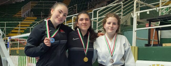 Karate, pioggia di medaglie per la Seishinkan Benevento alla Coppa Città di Avellino