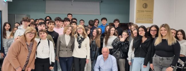 Al Liceo Classico Pietro Giannone si conclude il progetto “La vita è… il dono più bello”