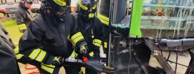 8 marzo, nei Vigili del Fuoco 2.454 donne in servizio nel Corpo nazionale