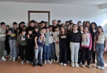 Mensa scolastica, sopralluogo a sorpresa del sindaco: “Servizio efficiente e di livello”