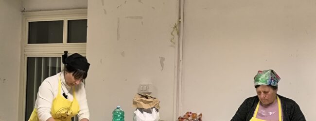 Sala gremita a San Silvestro per la presentazione di “riTRATTI di Donne: Saperi e Sapori magici”