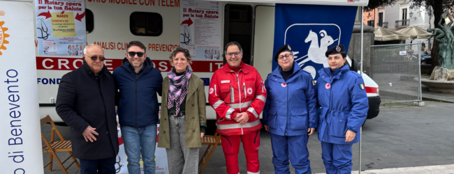 Grande partecipazione a Benevento per “Le Domeniche della Salute”: focus sulla prevenzione odontoiatrica pediatrica