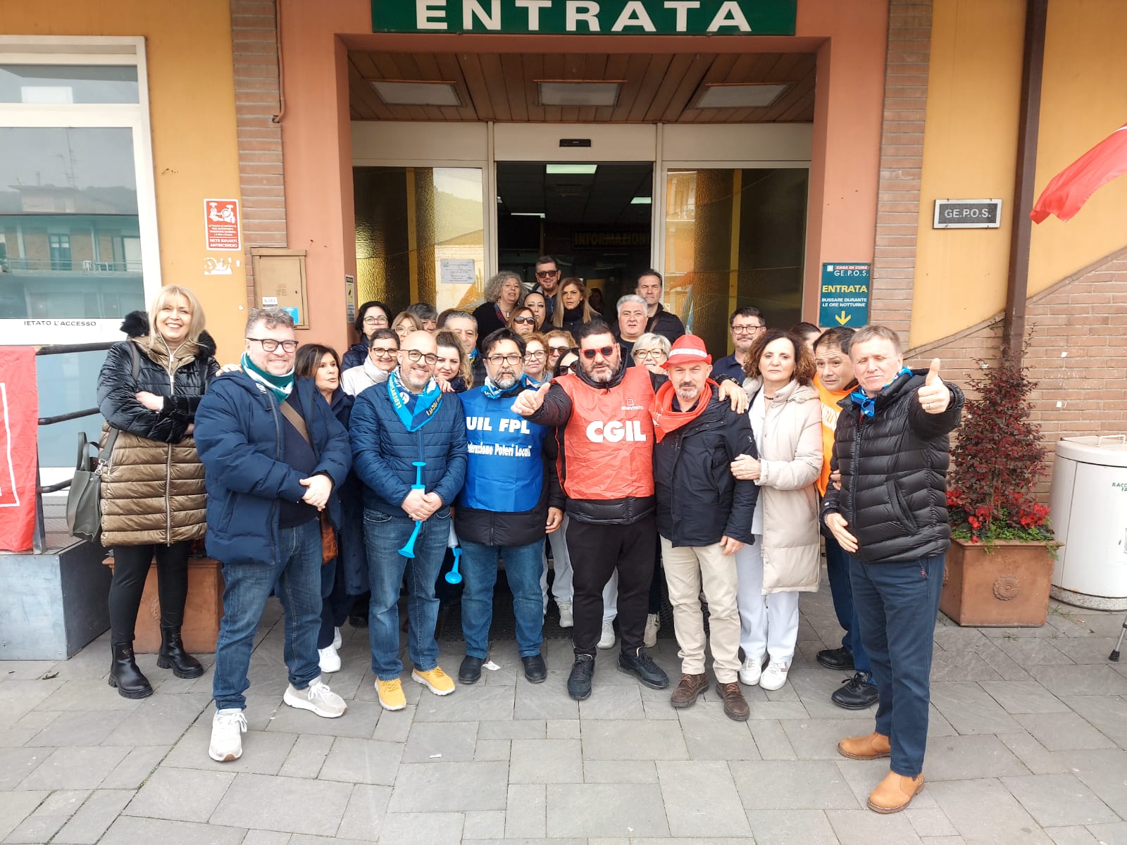 Sit-in dei sindacati alla Clinica Gepos di Telese Terme per il rinnovo dei contratti