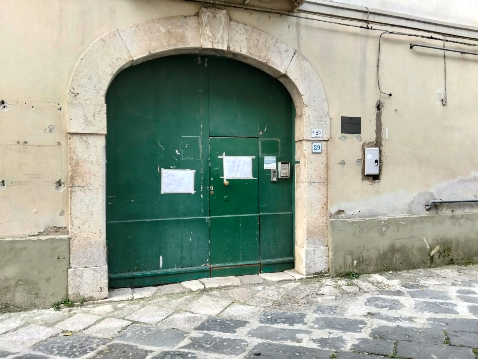 Airola, oltre 400 firme per la riapertura del Centro di Salute Mentale: “Servizi essenziali per la Valle Caudina”