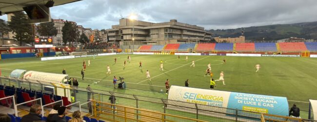 Sorrento-Benevento: 0-2. La doppietta di Salvemini firma la vittoria