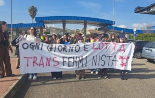 Corteo transfemminista a Benevento: in piazza contro violenza e discriminazioni