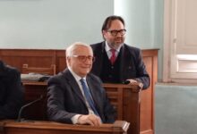 Valentino coi mastelliani, caos politico nel PD decarista