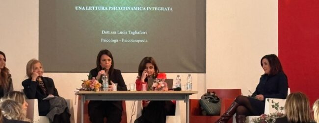 Violenza di genere, confronto a Benevento su tutela e responsabilizzazione