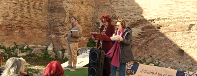 Grande partecipazione e intensa emozione per “Noi con Dante” al Teatro Romano di Benevento