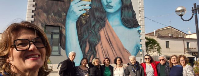 Delegazione di insegnanti dalla Spagna in visita al borgo di Castelvenere: “Torneremo per la Festa del Vino”