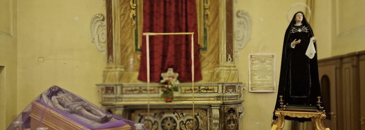 Benevento, il cammino del Cristo Morto: fede, silenzio e devozione
