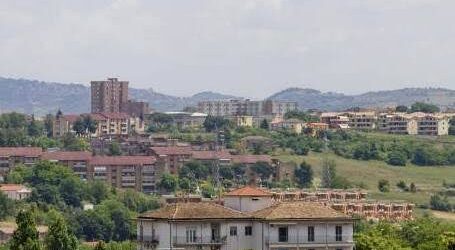 Odori molesti a Capodimonte e Ponte Valentino: “Ci sta uccidendo, siamo disperati”