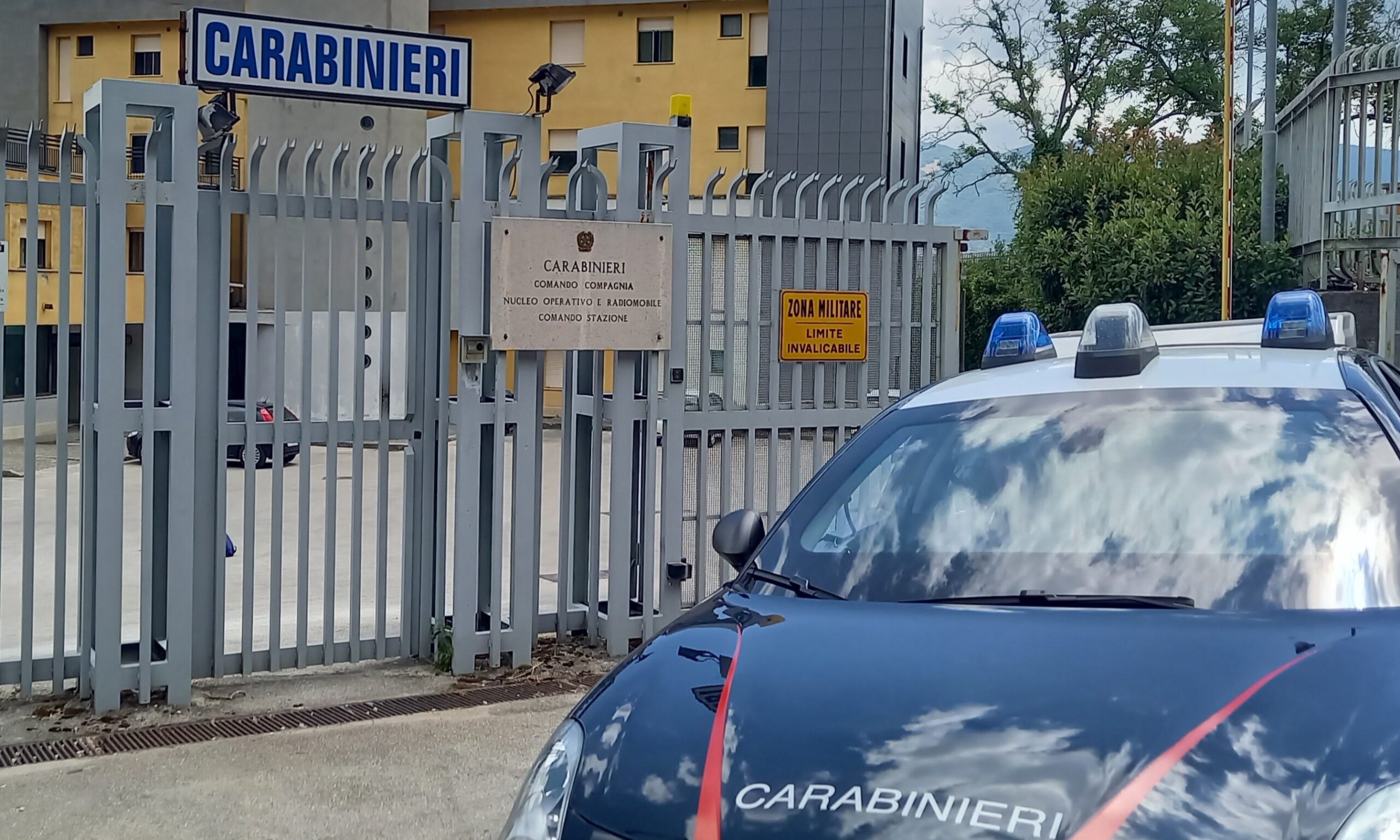 Castelvetere sul Calore, molesta una bambina durante la processione: arrestato 56enne