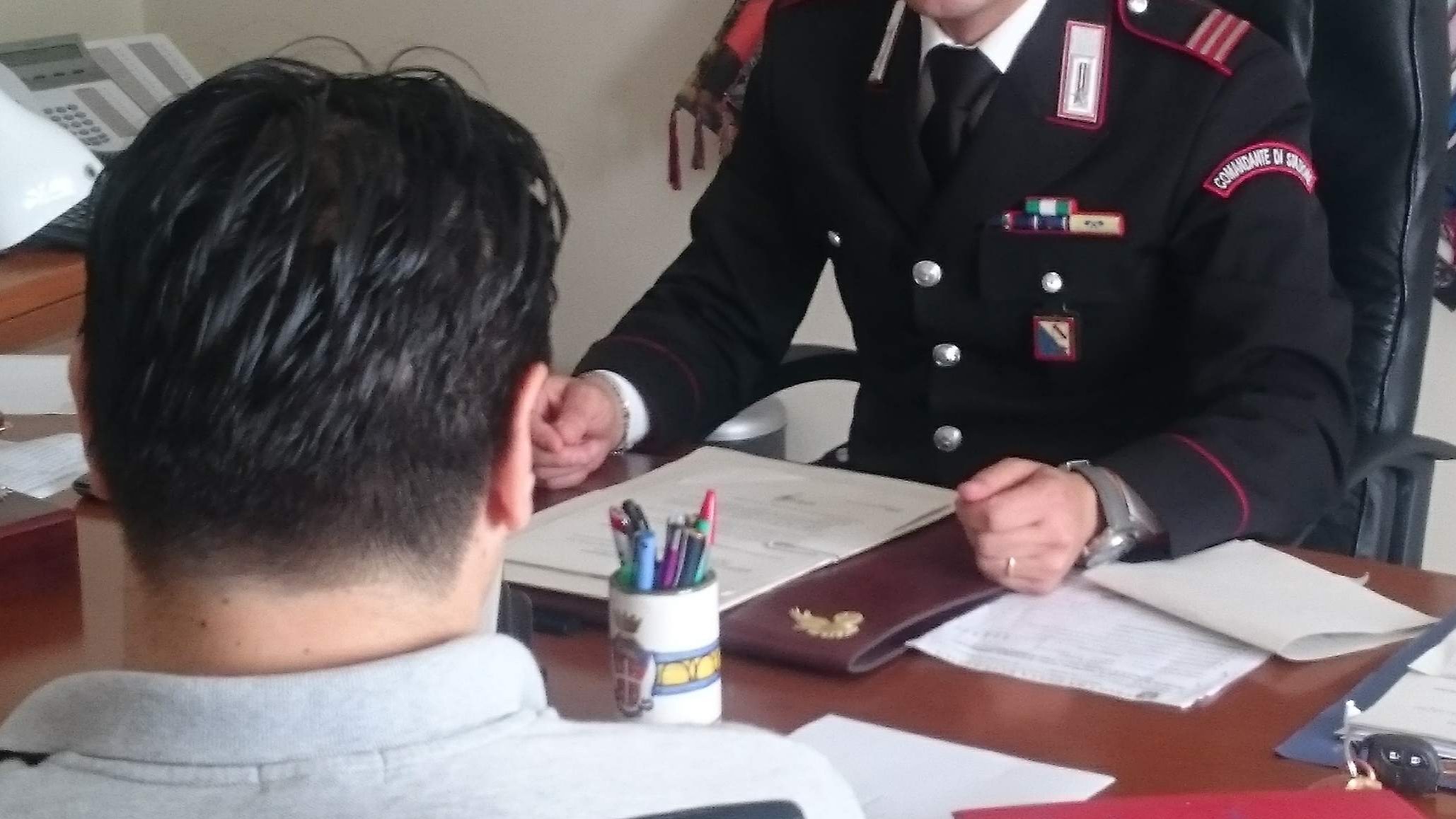 Nusco, mobili a prezzo vantaggioso ma è una truffa: denunciata 40enne